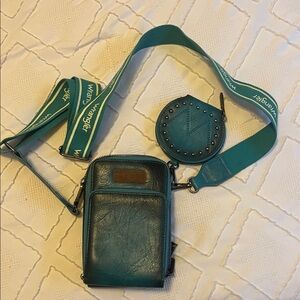 Vera Pelle Teal Crossbody Bag with Coin Pouch